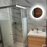 דירה Cosy For 5 Near Lift, Hameau D2