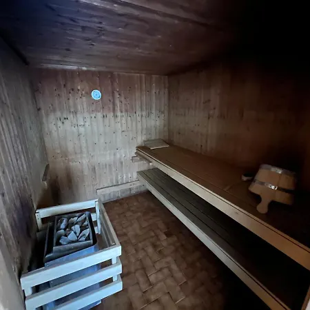 Apartment Cosy For 5 Near Lift, Hameau D2 *