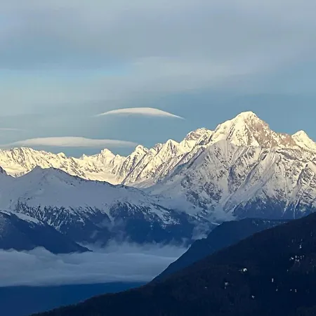 Apartment Cosy For 5 Near Lift, Hameau D2