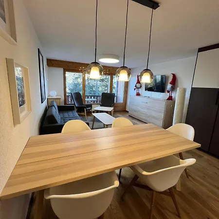 Cosy For 5 Near Lift, Hameau D2 莱斯克伦斯