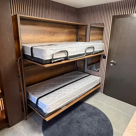 Cosy For 5 Near Lift, Hameau D2 Apartament *