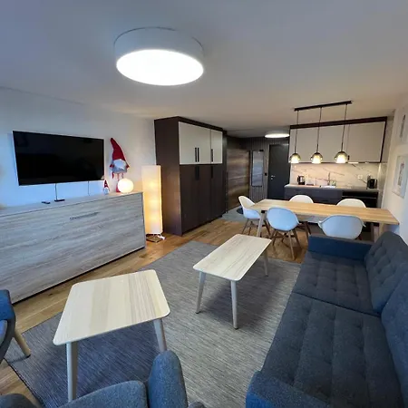 Cosy For 5 Near Lift, Hameau D2