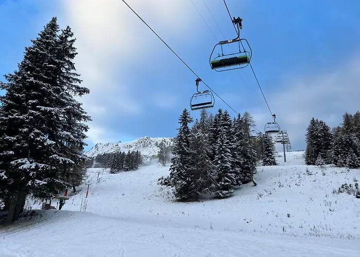 Lägenhet Cosy For 5 Near Lift, Hameau D2