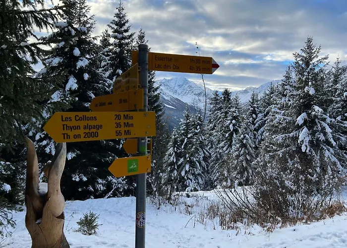 Lägenhet Cosy For 5 Near Lift, Hameau D2