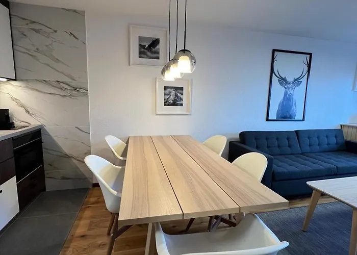 Cosy For 5 Near Lift, Hameau D2 *