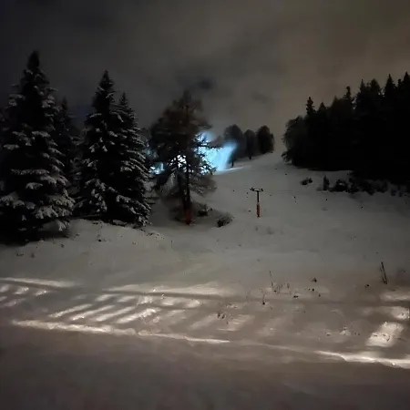Lejlighed Cosy For 5 Near Lift, Hameau D2